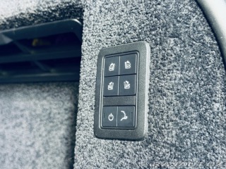Land Rover Range Rover 4.4*SD*V8*VOGUE*MASÁŽ*CZ 2016