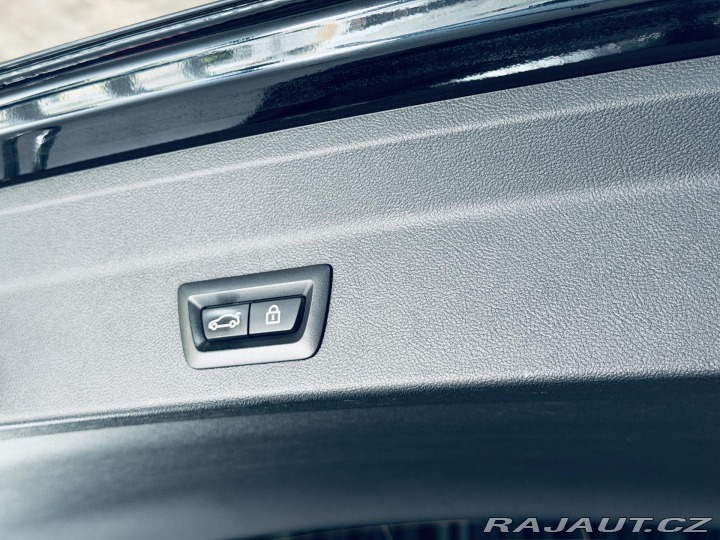 BMW X3 20d*xDRIVE*KEYLESS*TAŽNÉ* 2021