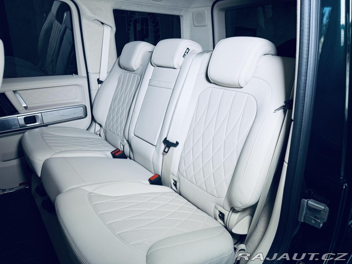 Mercedes-Benz G G 450d AMG SUPERIOR NEZ.T 2025