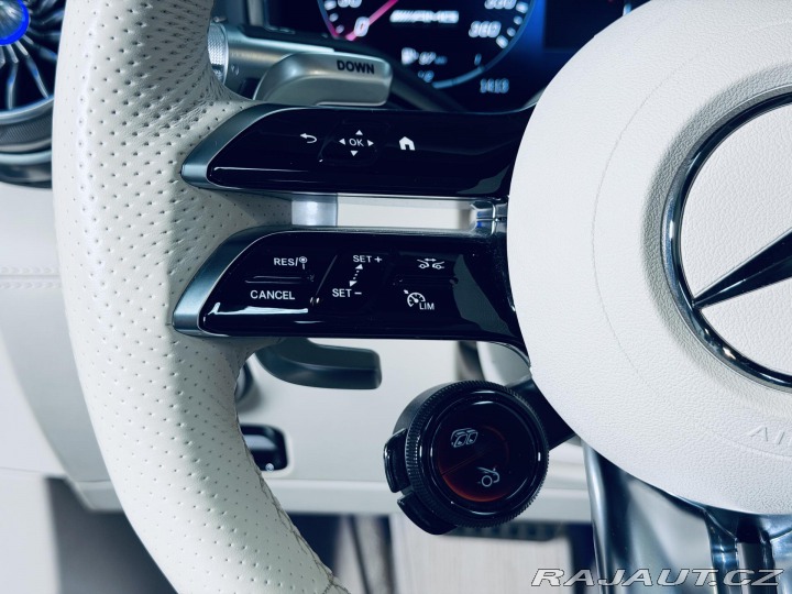Mercedes-Benz SL 63*4M+*DYNAMIC-REZERVACE* 2022