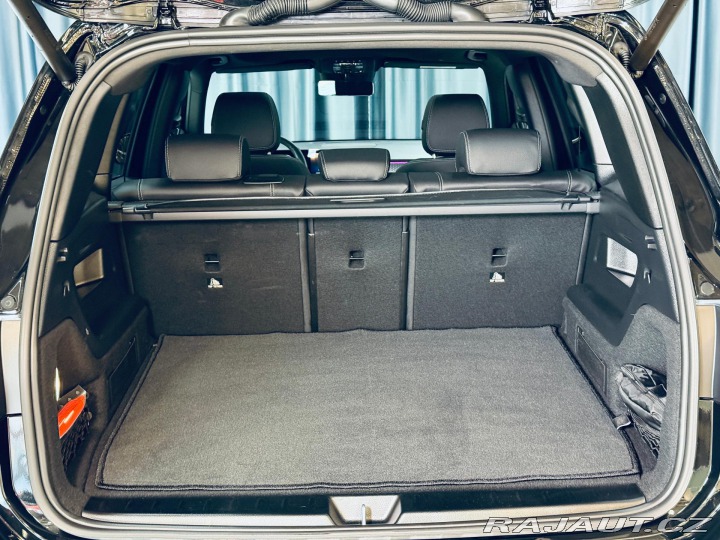 Mercedes-Benz GLB 200d*4M*PANO*ZÁRUKA*360 2024