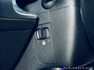 Mercedes-Benz GLB 200d*4M*PANO*ZÁRUKA*360 2024