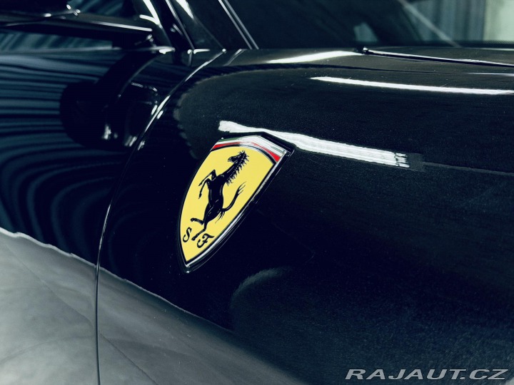 Ferrari Roma CARBON FULL NOVITEC ZÁRUK 2021