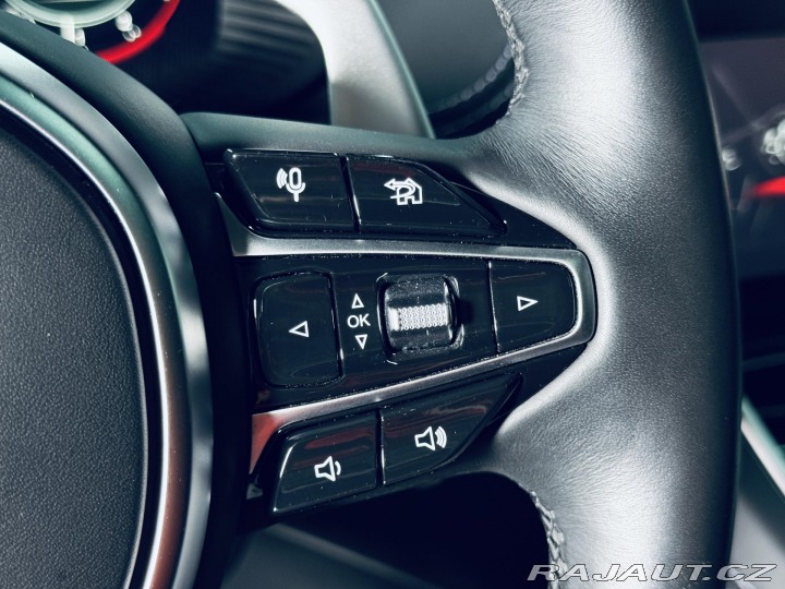 Aston Martin DBX 550*AIR*XENON.GREY*TOP 2021