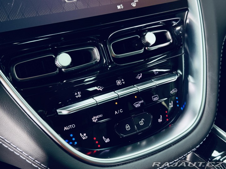 Aston Martin DBX 550*AIR*XENON.GREY*TOP 2021