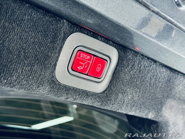 Aston Martin DBX 550*AIR*XENON.GREY*TOP 2021