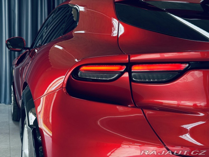Ferrari Purosangue Carbon Ext.+Int. Rosso Ma 2025