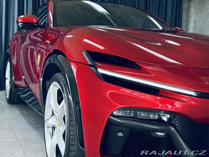 Ferrari Purosangue Carbon Ext.+Int. Rosso Ma 2025