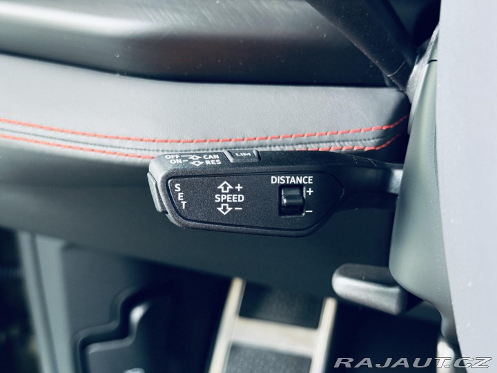 Lamborghini Urus SE*NOVÉ*MAT*AKRAPOVIC* 2025