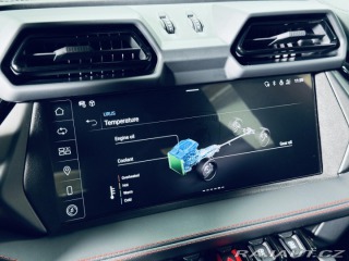 Lamborghini Urus SE*NOVÉ*MAT*AKRAPOVIC* 2025