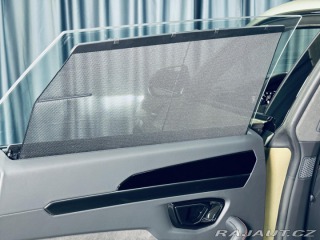 Lamborghini Urus SE*NOVÉ*MAT*AKRAPOVIC* 2025