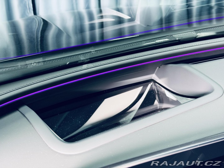 Mercedes-Benz E 4M*NEZ.TOP*NAPPA*ZÁR*AIR* 2024
