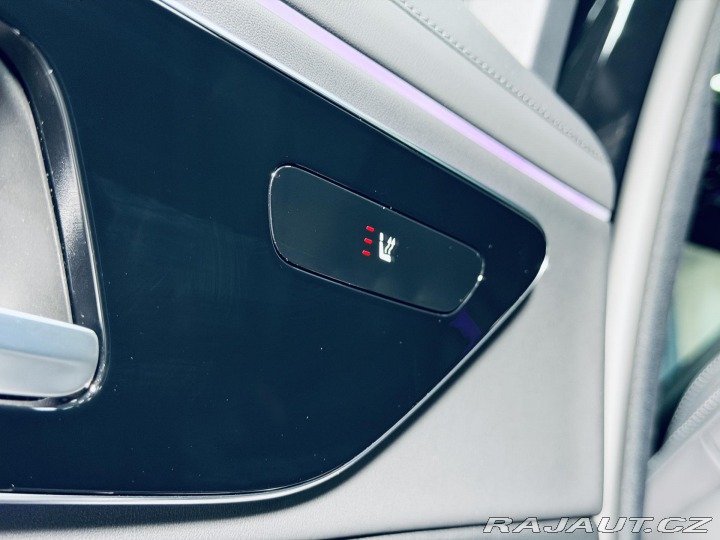 Mercedes-Benz E 4M*NEZ.TOP*NAPPA*ZÁR*AIR* 2024