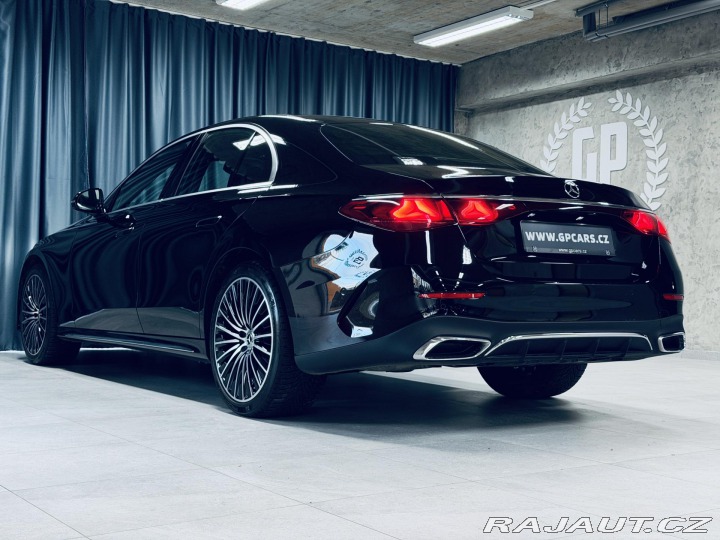 Mercedes-Benz E 4M*NEZ.TOP*NAPPA*ZÁR*AIR* 2024