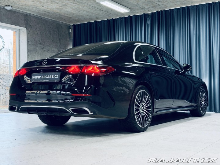 Mercedes-Benz E 4M*NEZ.TOP*NAPPA*ZÁR*AIR* 2024