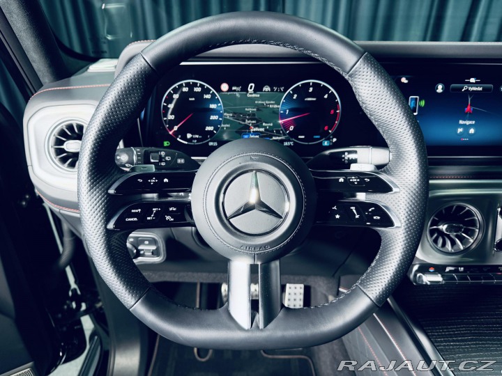 Mercedes-Benz G G 450d AMG SUPERIOR NEZ.T 2024