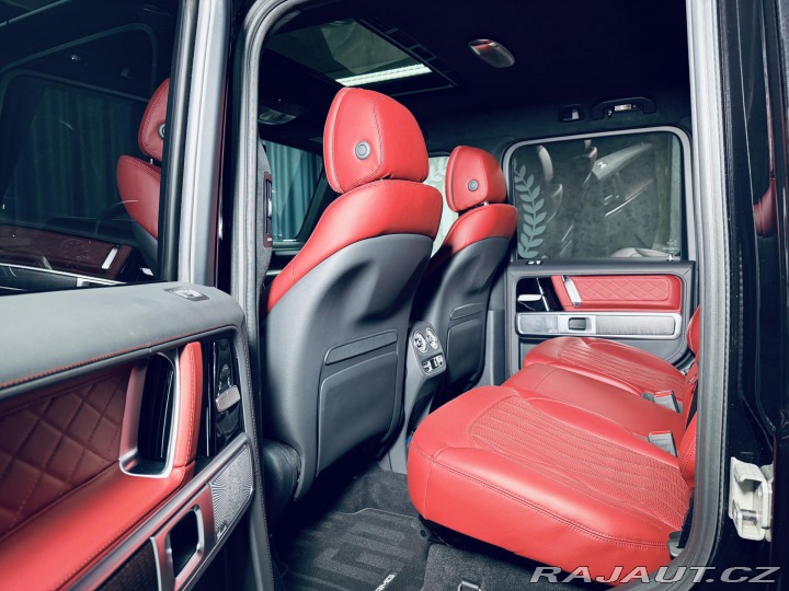 Mercedes-Benz G G 450d AMG SUPERIOR NEZ.T 2024