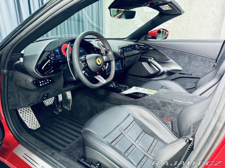 Ferrari Ostatní modely 12Cilindri*SPIDER*Rosso M 2025