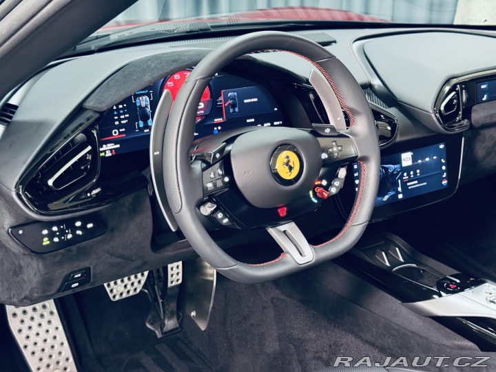 Ferrari Ostatní modely 12Cilindri*SPIDER*Rosso M 2025