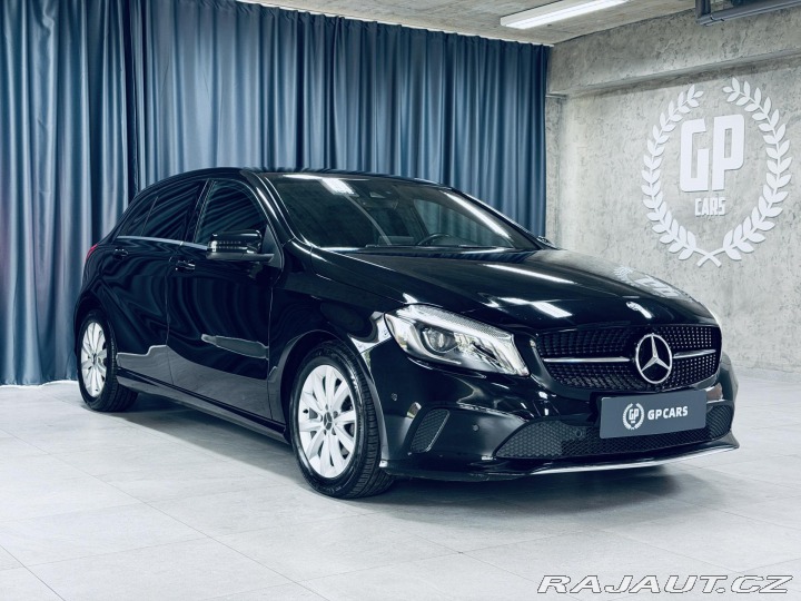 Mercedes-Benz A 180D*KAMERA*KEYLESS 2016
