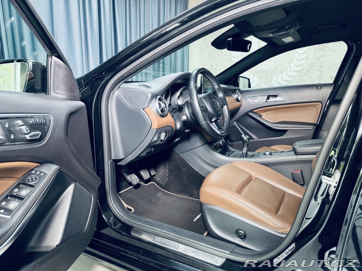 Mercedes-Benz A 180D*KAMERA*KEYLESS 2016