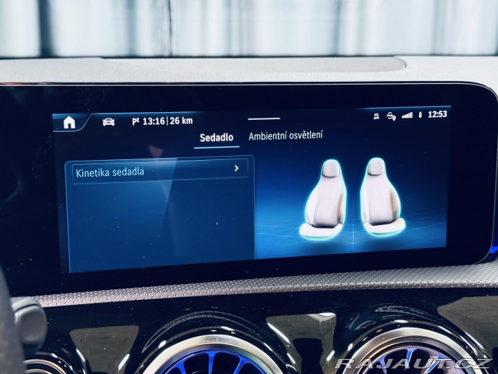 Mercedes-Benz CLA 180*AMG*KEYLESS*KAMERA*CZ 2023