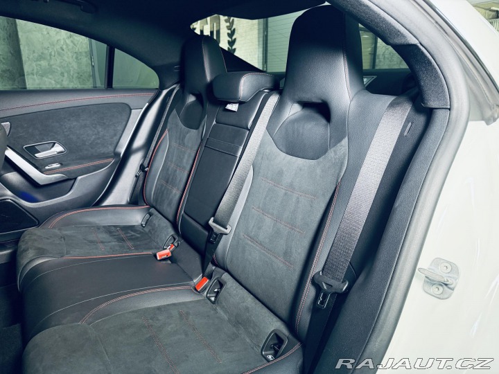 Mercedes-Benz CLA 180*AMG*KEYLESS*KAMERA*CZ 2023