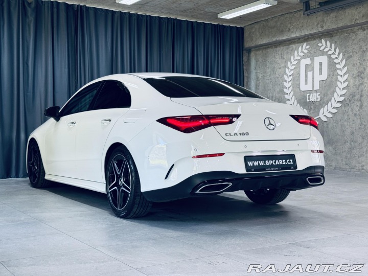 Mercedes-Benz CLA 180*AMG*KEYLESS*KAMERA*CZ 2023