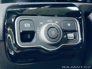 Mercedes-Benz CLA 180*AMG*KEYLESS*KAMERA*CZ 2023