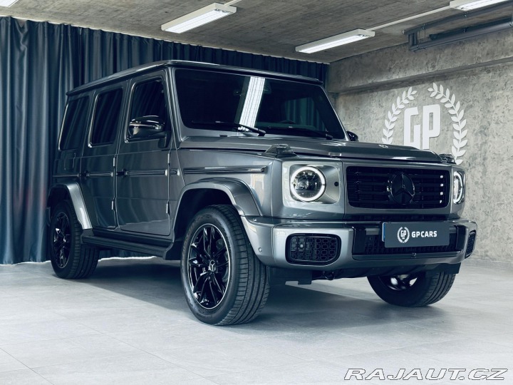 Mercedes-Benz G 450d AMG Night Masáže Taž 2025