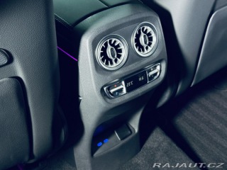 Mercedes-Benz G 450d AMG Night Masáže Taž 2025