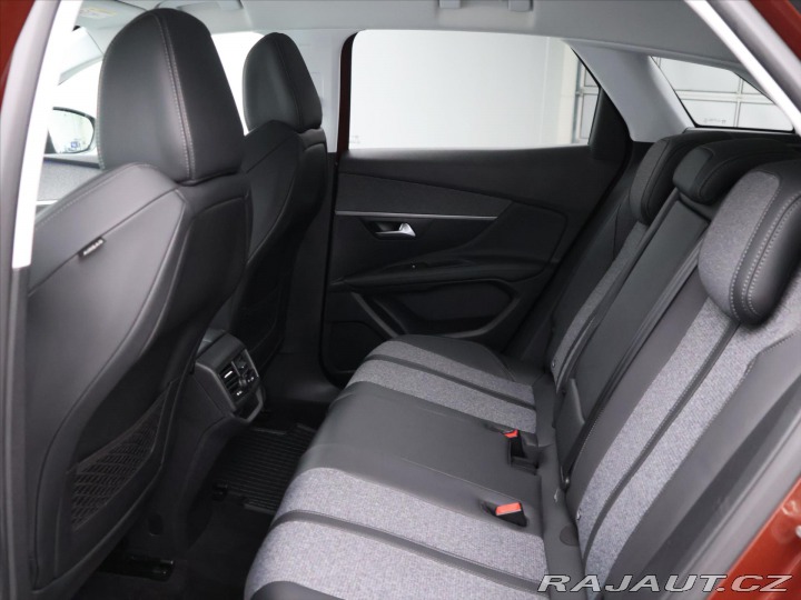 Peugeot 3008 1,5 HDi 96kW Allure CZ 2019