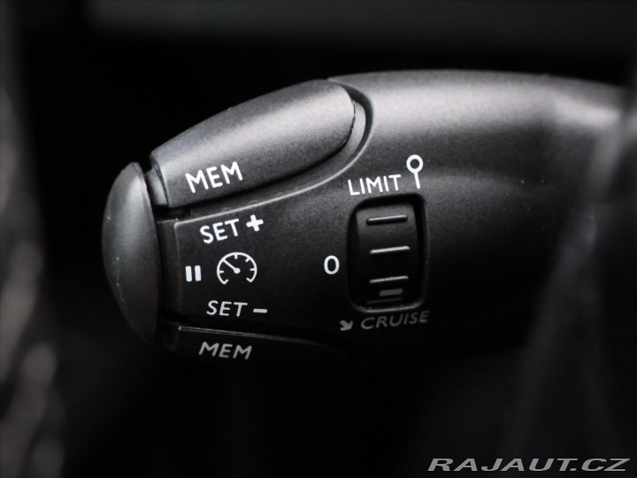 Peugeot 3008 1,5 HDi 96kW Allure CZ 2019