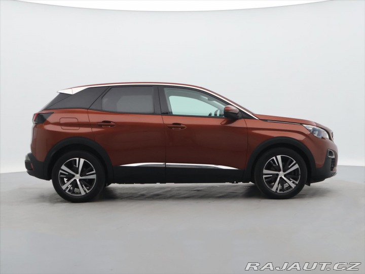 Peugeot 3008 1,5 HDi 96kW Allure CZ 2019