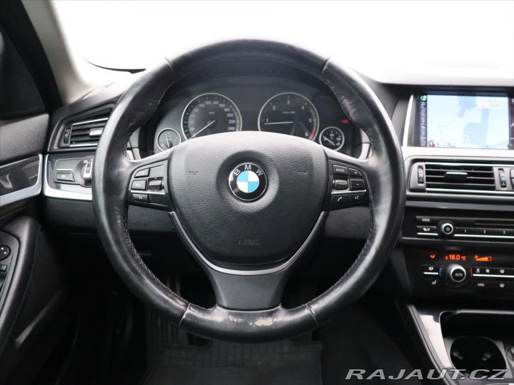 BMW 5 2.0 520d 135kW Aut. Xenon 2013