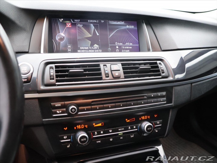 BMW 5 2.0 520d 135kW Aut. Xenon 2013