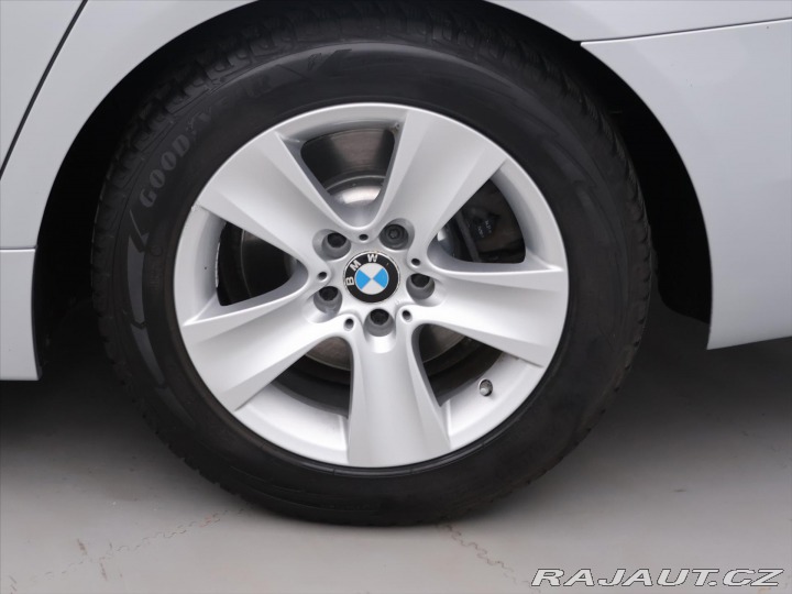 BMW 5 2.0 520d 135kW Aut. Xenon 2013