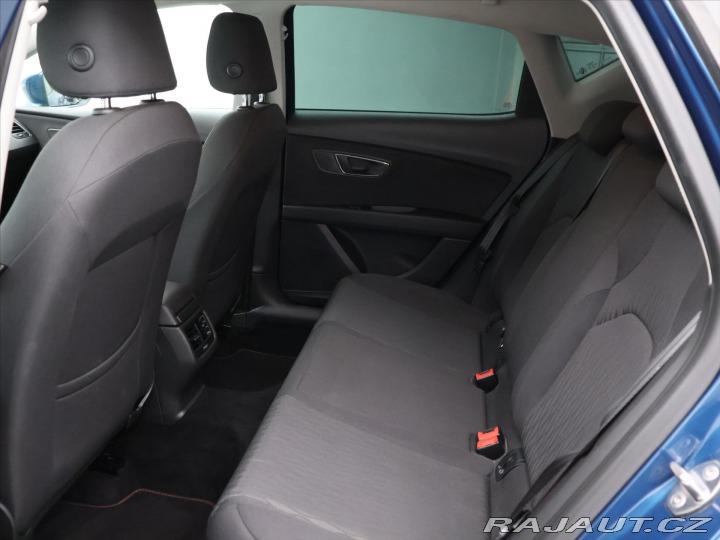 Seat Leon 1,4 TSI 92kW FR Style CZ 2015