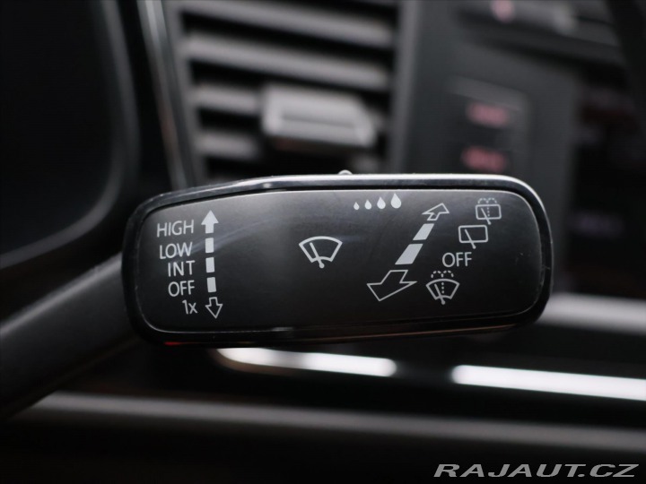 Seat Leon 1,4 TSI 92kW FR Style CZ 2015