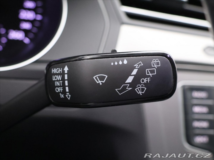 Volkswagen Passat 1,6 TDI LED Navi ACC 1.Ma 2015