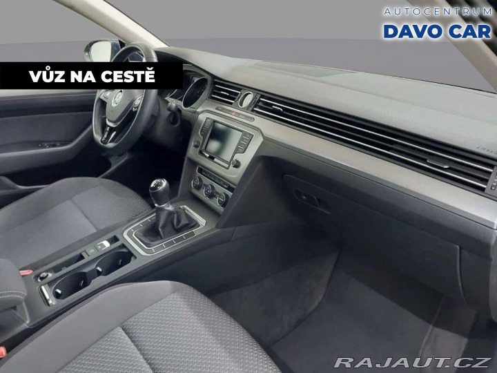 Volkswagen Passat 1,6 TDI LED Serv.kniha 1. 2015