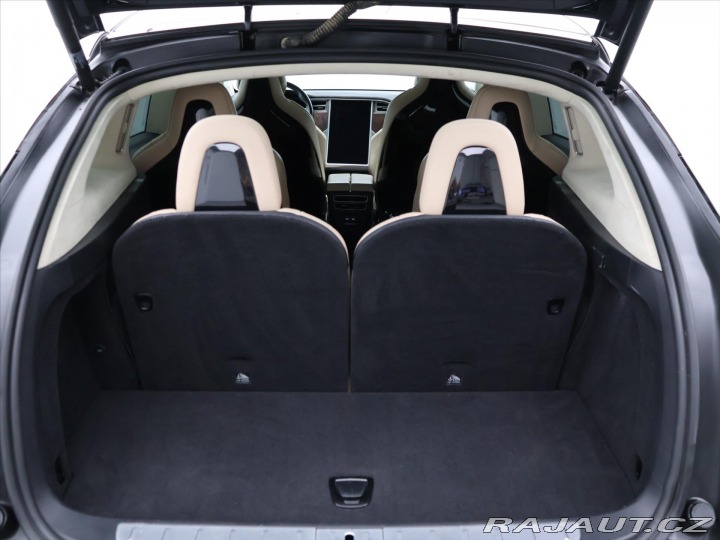 Tesla Model X 90D 79kW Tažné 2016