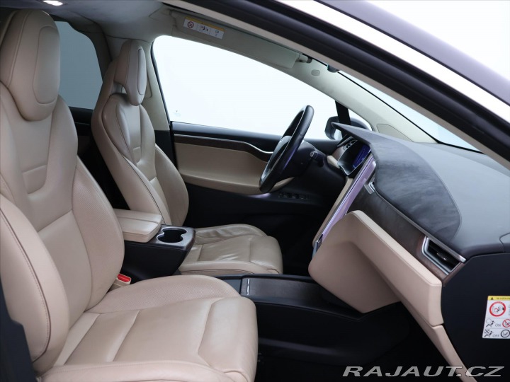 Tesla Model X 90D 386kW Tažné SoH 83,4% 2016
