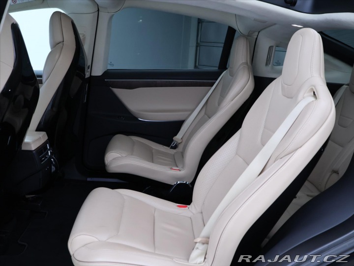 Tesla Model X 90D 386kW Tažné SoH 83,4% 2016