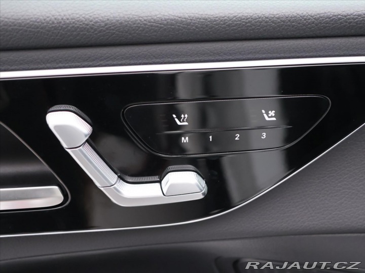 Mercedes-Benz GLC 2,0 300e 4M CZ DPH Plug-i 2024