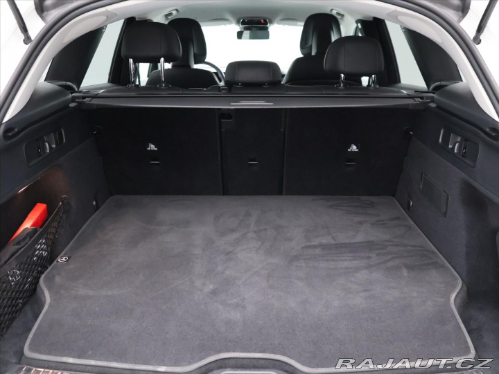 Mercedes-Benz GLC 2,0 300e 4M CZ DPH Plug-i 2024