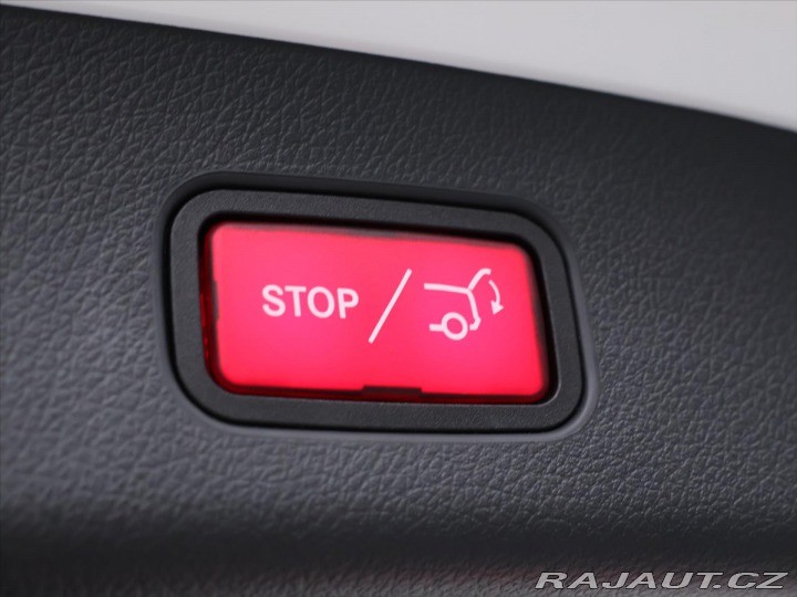 Mercedes-Benz GLC 2,0 300e 4M CZ DPH Plug-i 2024