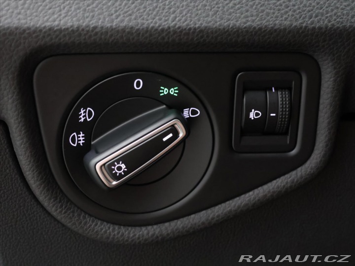 Volkswagen Touran 1,6 TDI 81kW Navi Tažné 2016