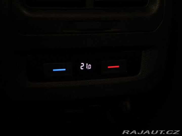 Volkswagen Touran 1,6 TDI 81kW Navi Tažné 2016