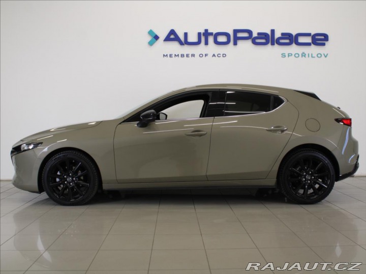 Mazda 3 2,5 G140 AT Homura 6L. ZÁ 2025
